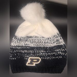Unisex White and Black Pom-Pom Beanie
